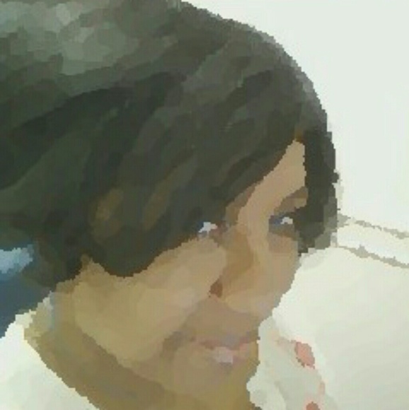 Meet your Posher, Vanessa - Picture 4 of 4